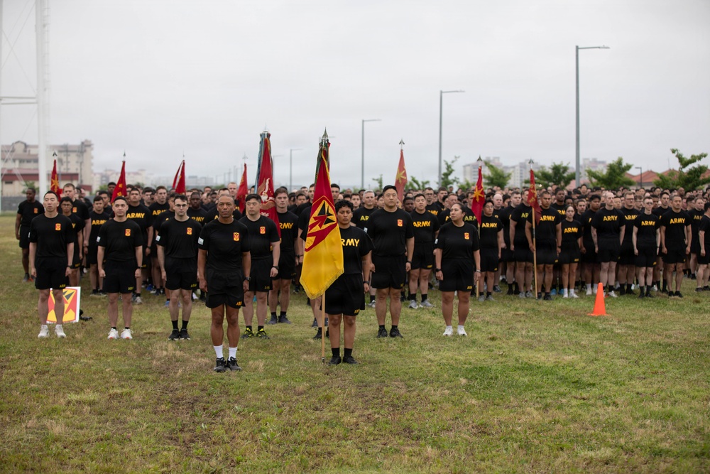 35th ADA Brigade Participates in KATUSA Friendship Week Run