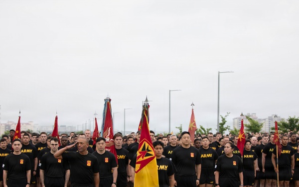 35th ADA Brigade Participates in KATUSA Friendship Week Run