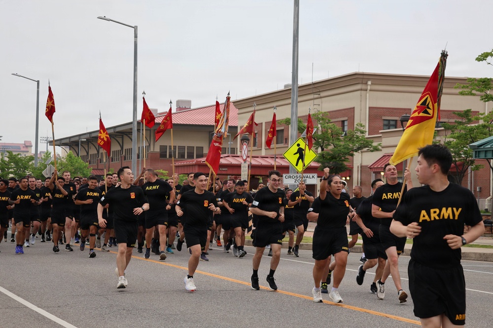 35th ADA Brigade Participates in KATUSA Friendship Week Run