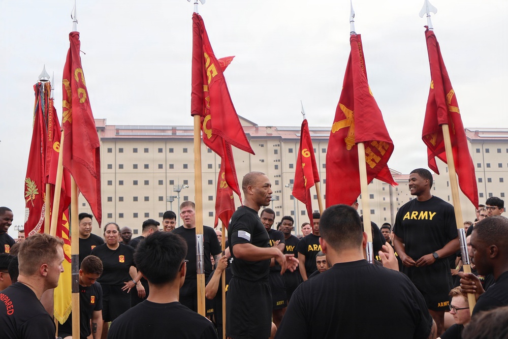 35th ADA Brigade Participates in KATUSA Friendship Week Run