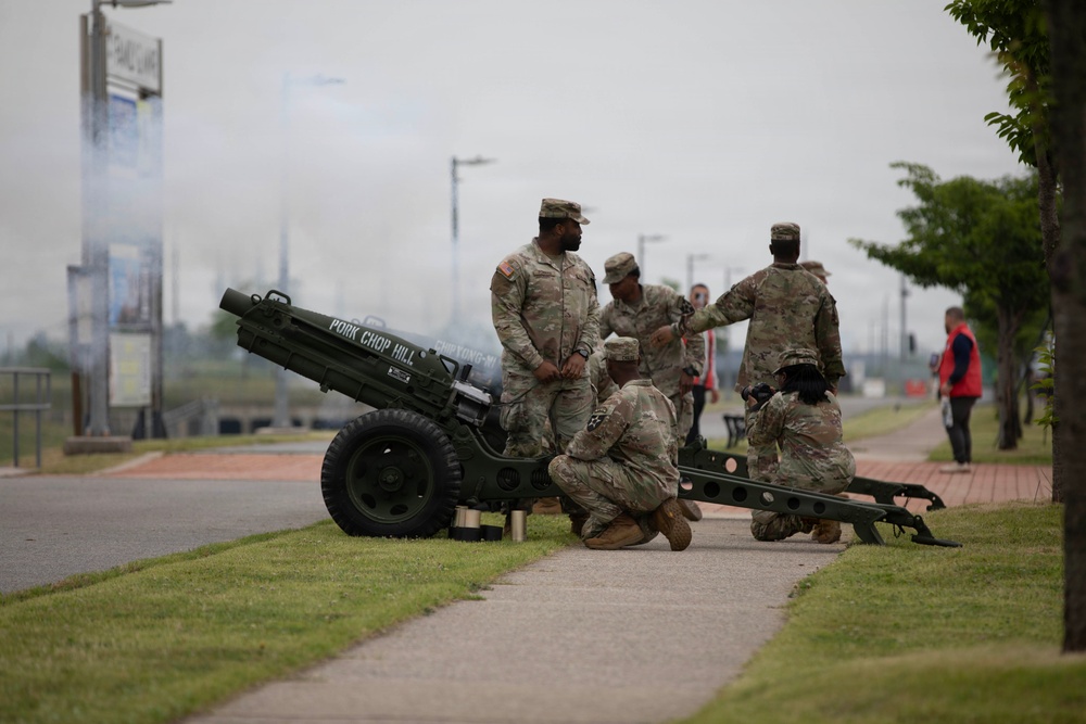 35th ADA Brigade Participates in KATUSA Friendship Week Run