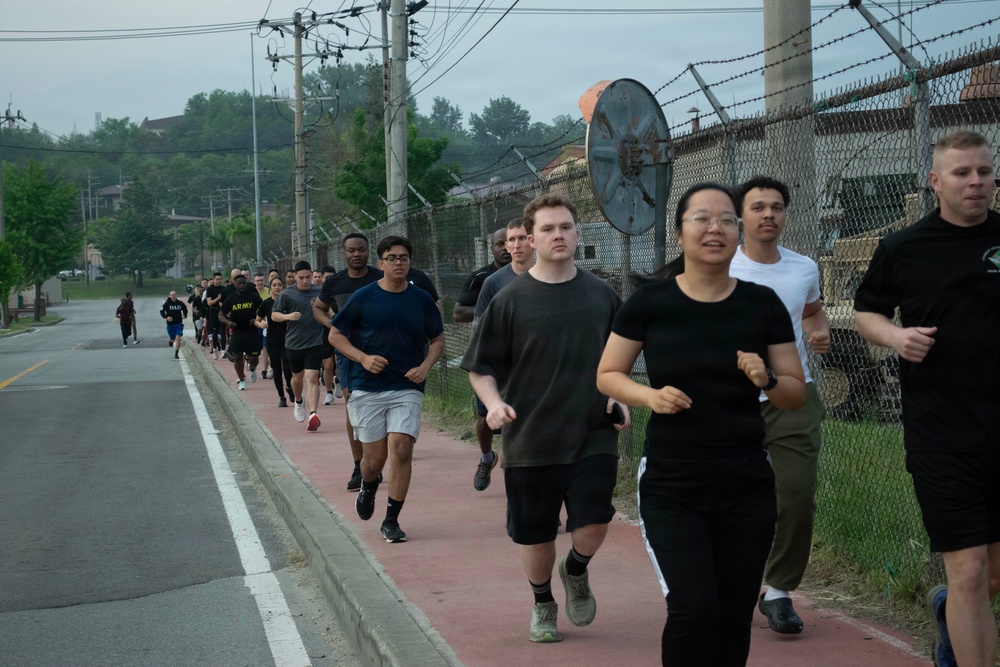 35th Air Defense Artillery Brigade Conducts Brigade Run at Osan Air Base