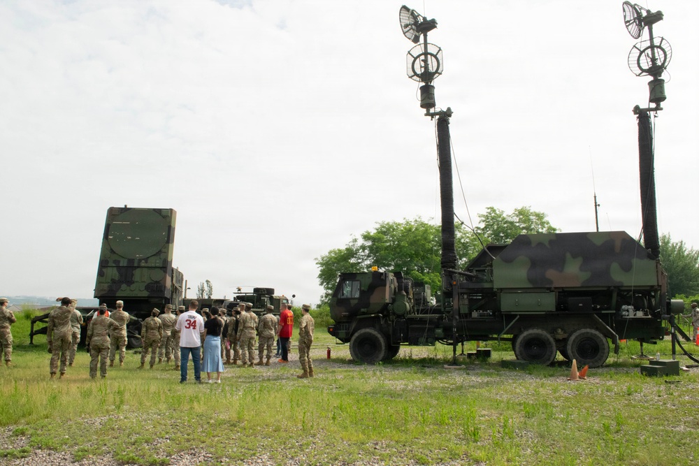 Bravo Battery Hosts Static Display
