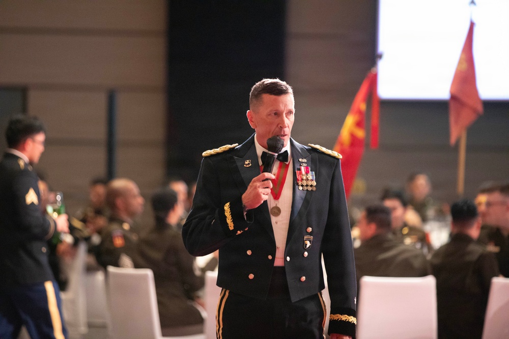 35th Air Defense Artillery Brigade Hosts Brigade Ball