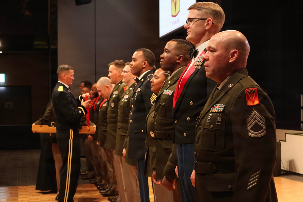 35th Air Defense Artillery Brigade Hosts Brigade Ball