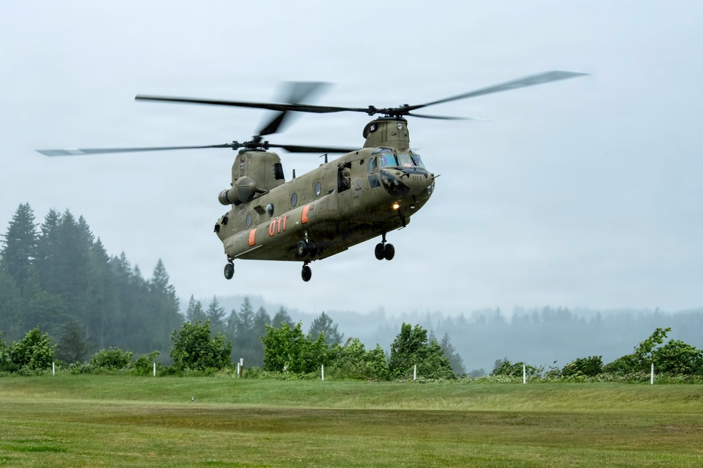 Oregon National Guard members collaborated with the Clackamas Fire Department and additional first responders to conduct aviation rescue training