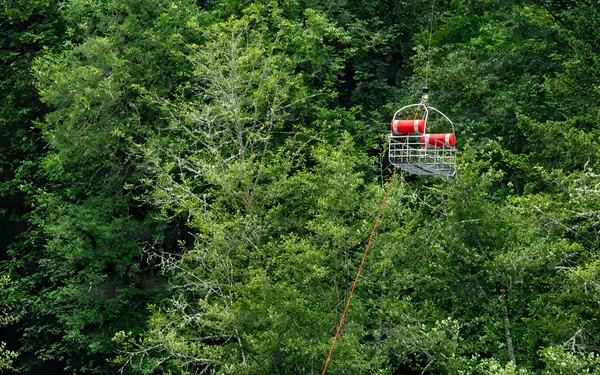 Oregon National Guard members collaborated with the Clackamas Fire Department and additional first responders to conduct aviation rescue training