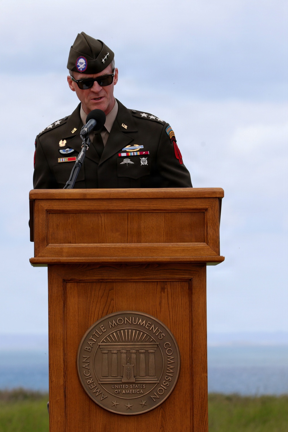 DDAY82 Pointe Du Hoc ceremony