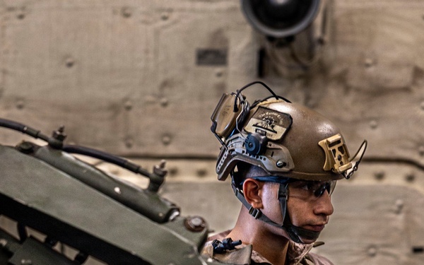 Echo Battery, BLT 3/5 Marines Conduct Howitzer Gun Drills Aboard USS Portland