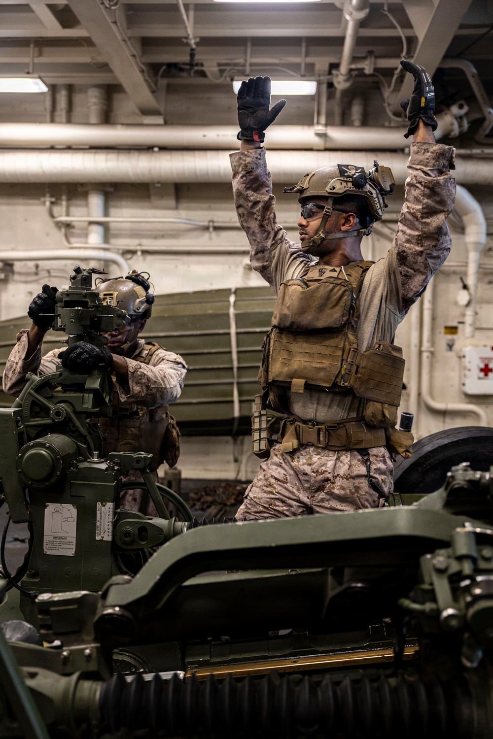 Echo Battery, BLT 3/5 Marines Conduct Howitzer Gun Drills Aboard USS Portland