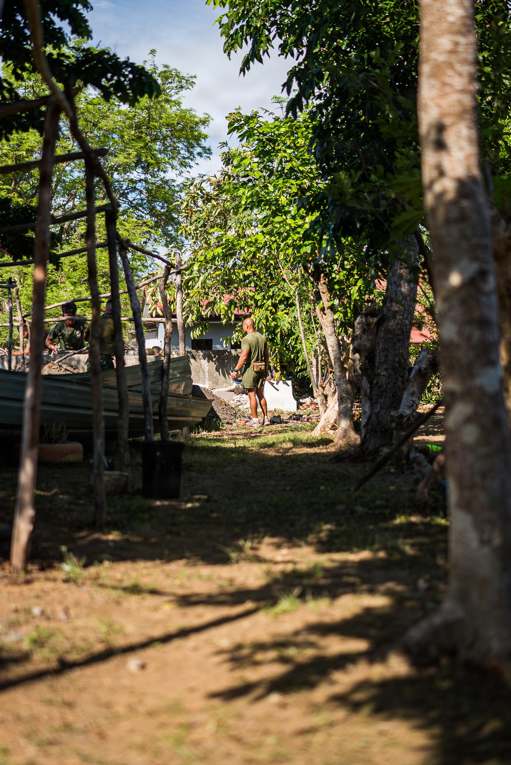 U.S. Marines and Philippine service members participate in Bobon Elementary Eskwela