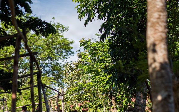 U.S. Marines and Philippine service members participate in Bobon Elementary Eskwela