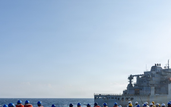 USS Arleigh Burke (DDG 51) Conducts Replenishment at Sea with the United States Naval Ship William Mclean (T-AKE 12)