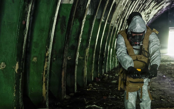 2nd Light Armored Reconnaissance Battalion conducts CBRN training evolution during BALTOPS 2026