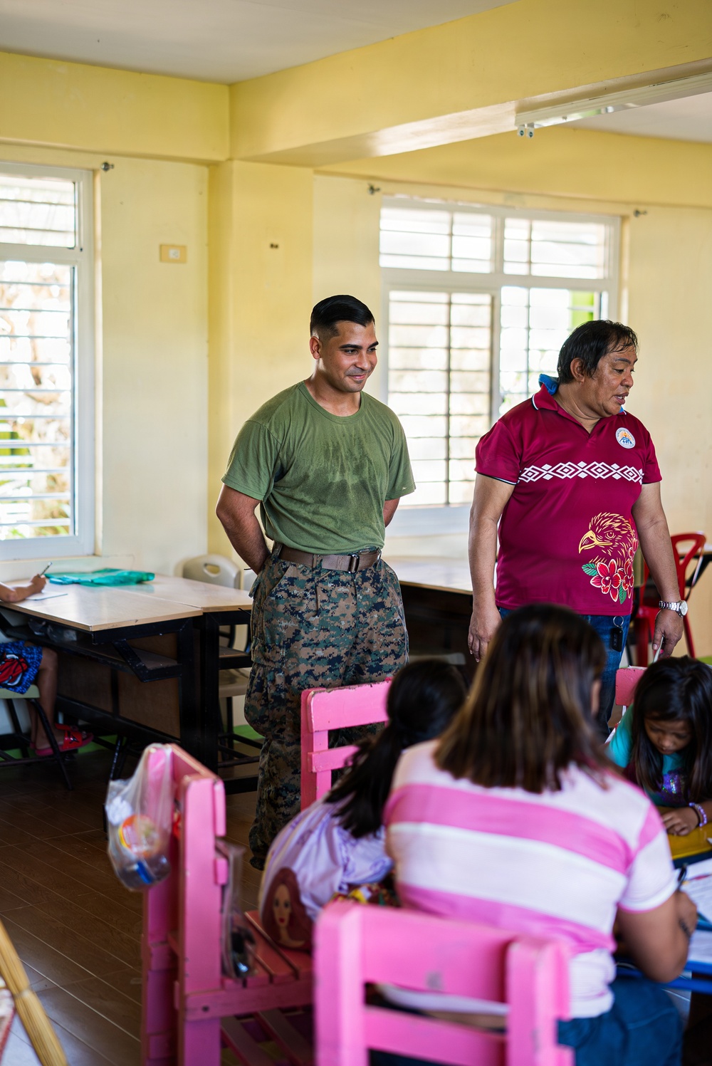 U.S. Marines and Philippine service members participate in Bobon Elementary Eskwela