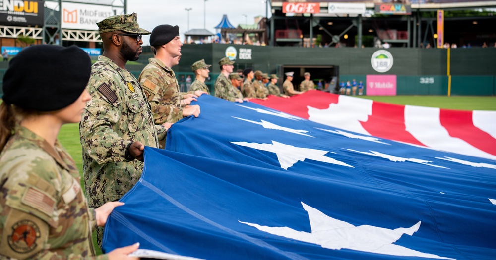 Tinker AFB, OKC Comets host Military Appreciation Night