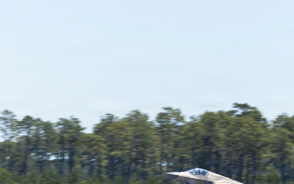 VMFA-231 conducts first flight with the F-35B Lightning II