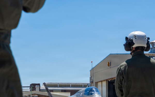VMFA-231 conducts first flight with the F-35B Lightning II