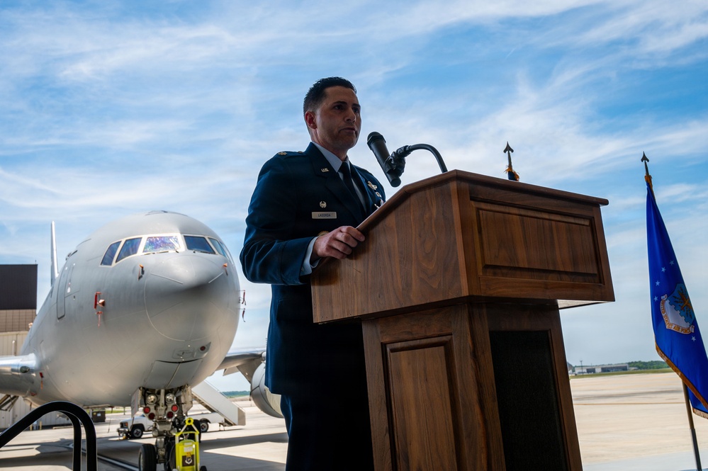Polins assumes command of 32nd ARS