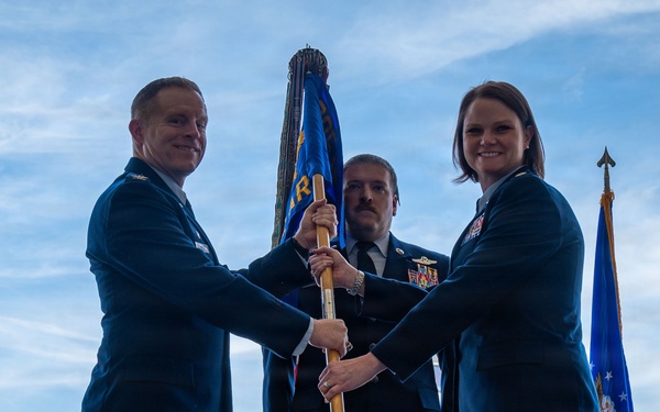 Polins assumes command of 32nd ARS