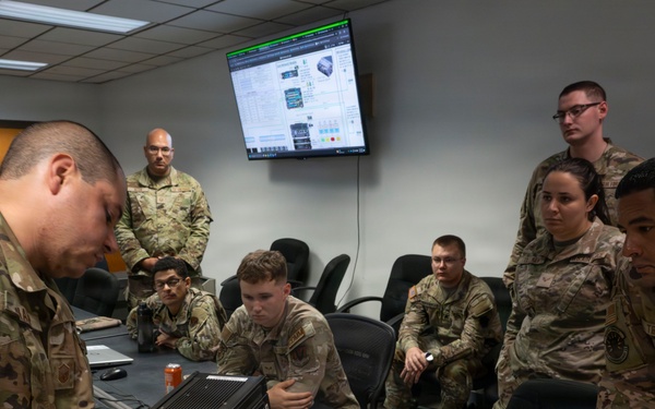 Guard Communicators Train on Deployable Network Systems at McLaughlin