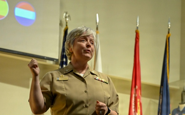 NMRTC Bethesda Commanding Officer Capt. Dietrich addresses Officers and Crew during All-Hands