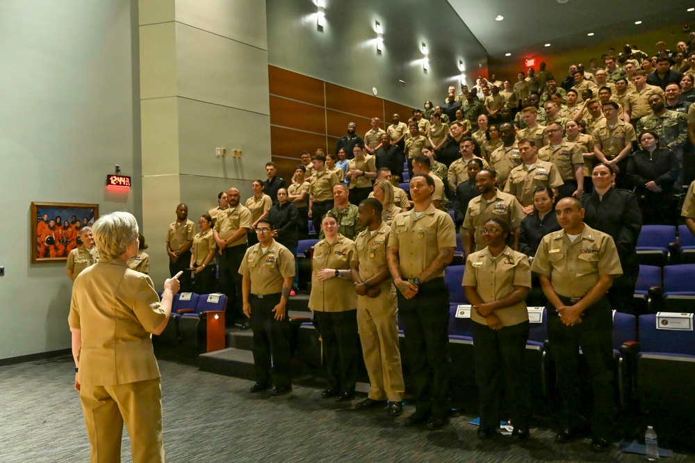 NMRTC Bethesda Commanding Officer Capt. Dietrich addresses Officers and Crew during All-Hands