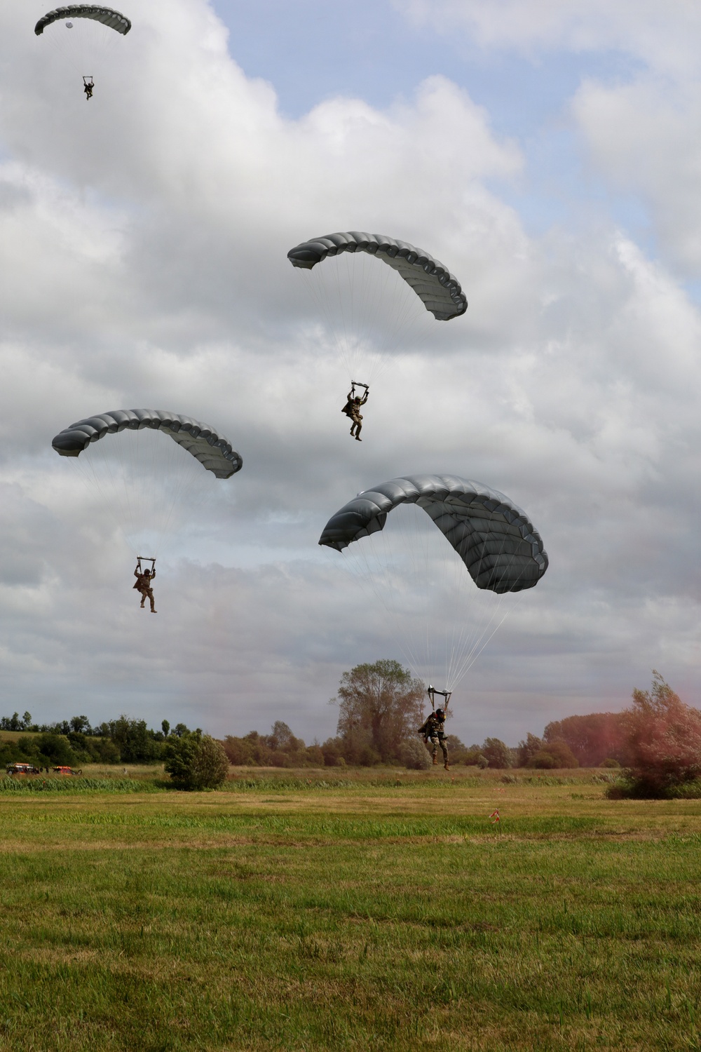 DDAY82: Iron Mikes