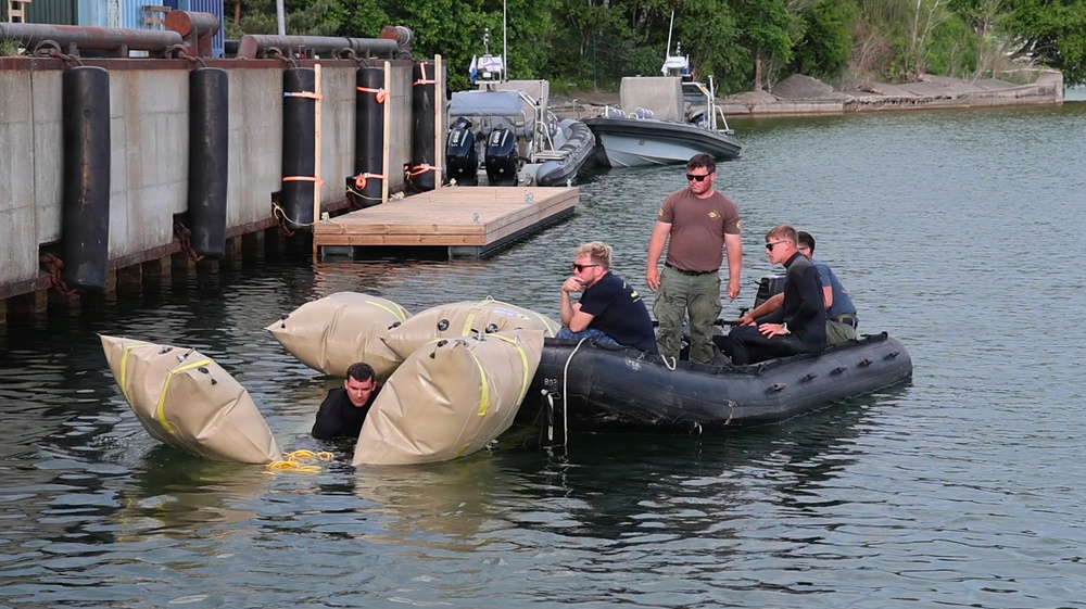U.S. and Royal Netherlands Navy Divers Advance Boat Ramp Construction in Latvia