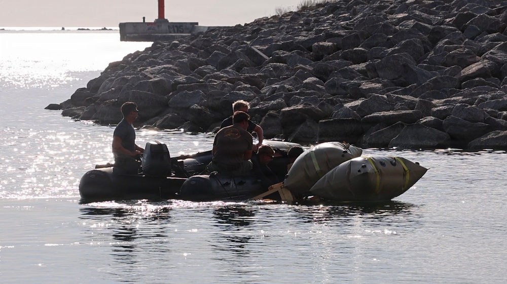 U.S. and Royal Netherlands Navy Divers Advance Boat Ramp Construction in Latvia