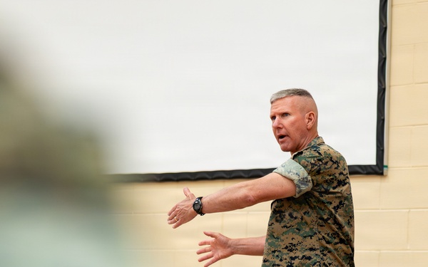 The Commandant, Gen. Eric M. Smith and the Sergeant Major of the Marine Carlos A. Ruiz speak to Bravo Company TBS Instructors and Students