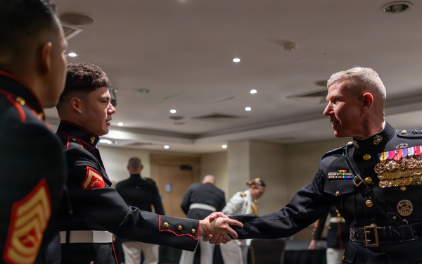 The Commandant, Gen. Eric M. Smith visits London Detachment Marine Security Guards
