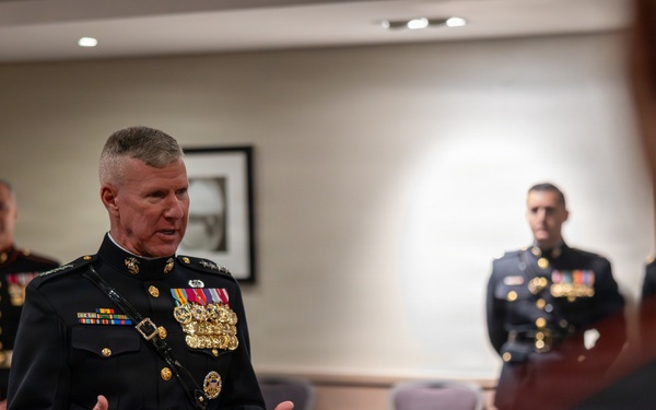 The Commandant, Gen. Eric M. Smith visits London Detachment Marine Security Guards