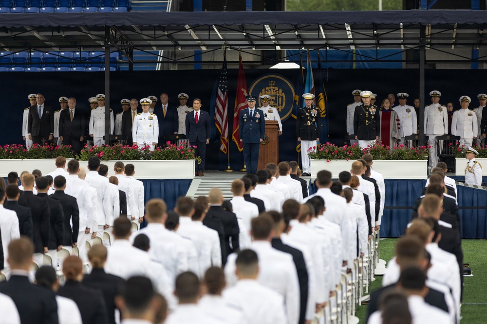 The Commandant, Gen. Eric M. Smith Commissions U.S. Naval Academy Midshipmen into the Marine Corps