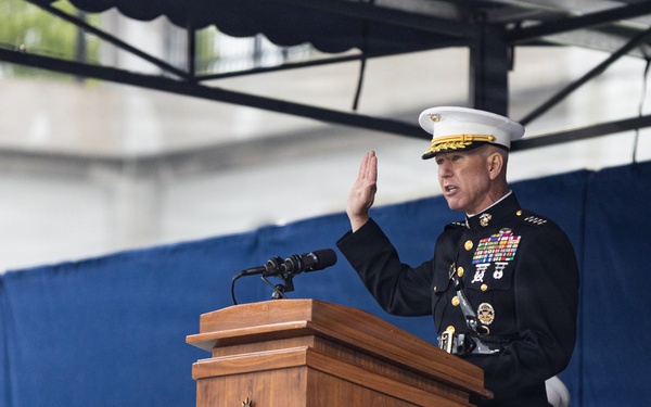 The Commandant, Gen. Eric M. Smith Commissions U.S. Naval Academy Midshipmen into the Marine Corps