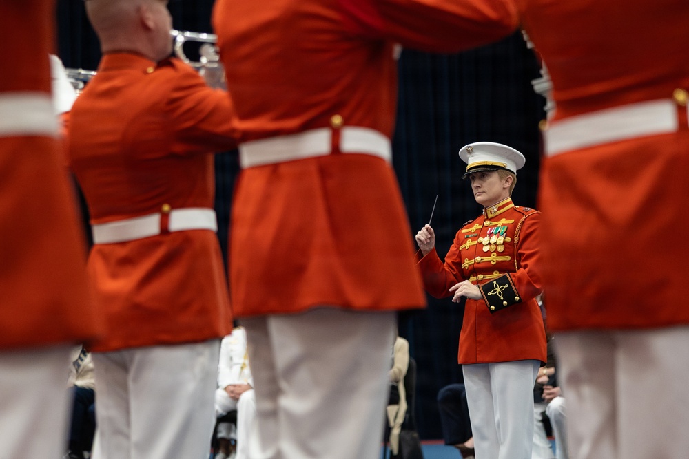 The Commandant, Gen. Eric M. Smith hosts Evening Parade for Chairman Gen. Dan Caine