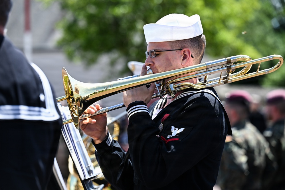 29th ID Soldiers honor 90th Infantry Division’s “Tough ’Ombres” in Normandy