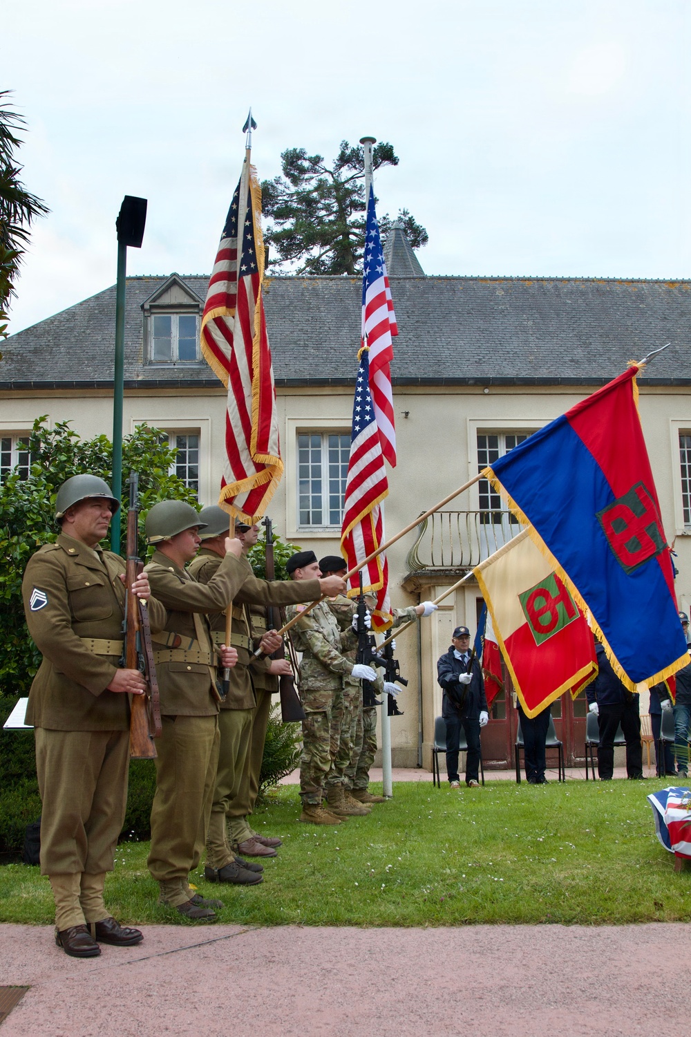 Tough ‘Ombres celebrate D-Day 82