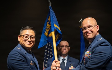 Information Warfare Analysis Squadron welcomes new commander