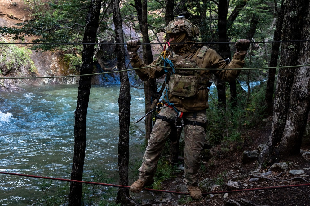 Air Commandos make history: 492nd, 919th SOW Airmen graduate Argentine mountain school
