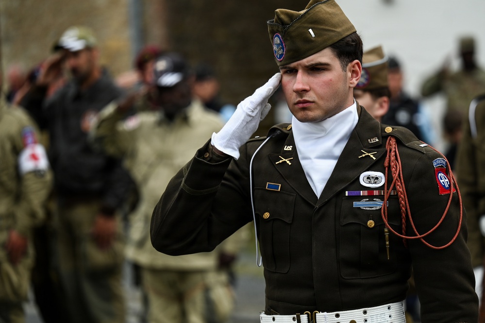 U.S., German troops march to honor 90th Infantry Division in Normandy ceremony