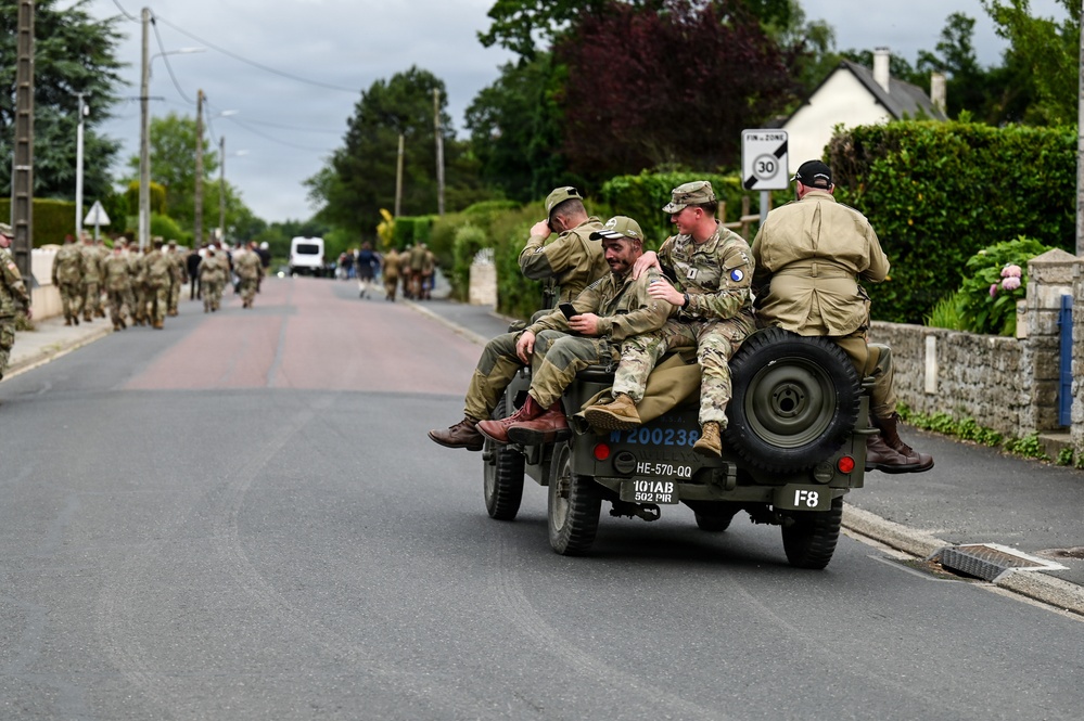 U.S., German troops march to honor 90th Infantry Division in Normandy ceremony