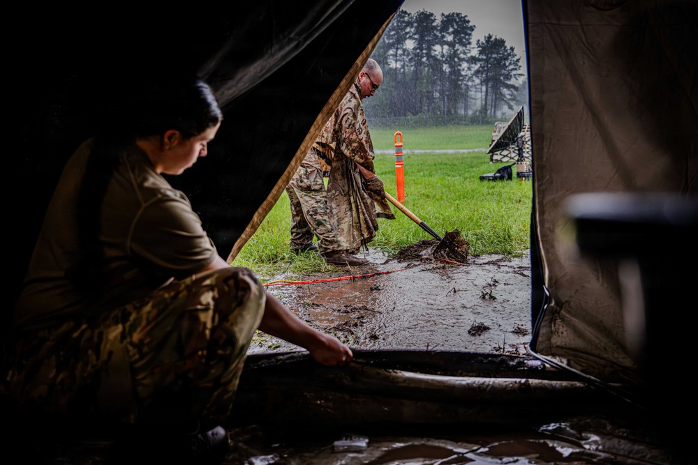 Air Force, Army display rapid deployment joint capabilities during Exercise Turbo Distribution