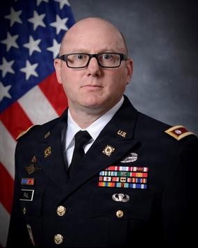 Commander