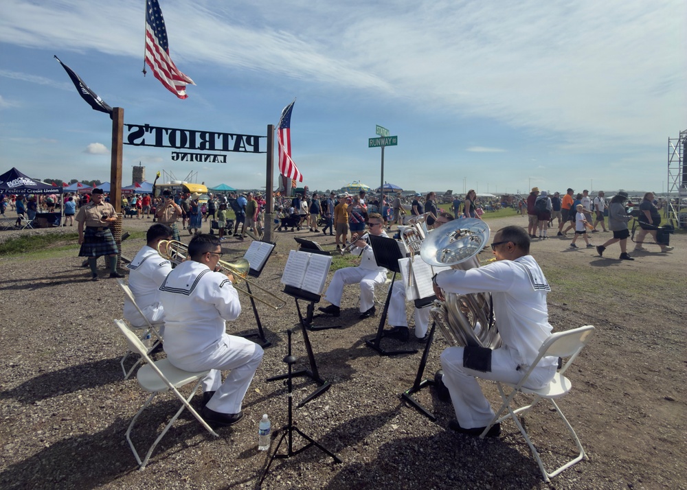 Navy Band Great Lakes Members Perform at the 2026 Spirit of St. Louis Air Show &amp; STEM Expo