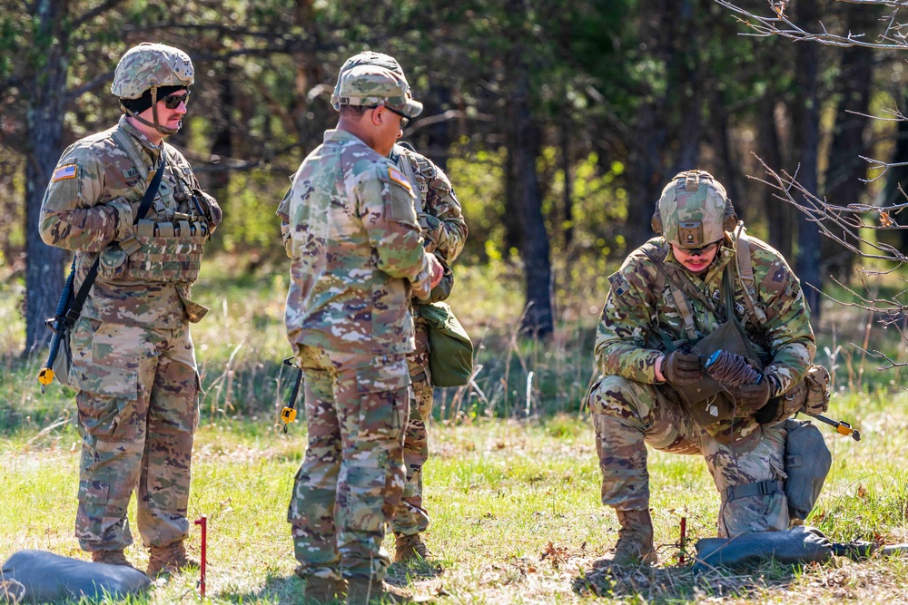 Fort McCoy hosts 2026 E3B event; tests Soldiers for Army’s prestigious expert skill badges
