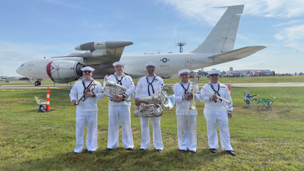Navy Band Great Lakes Members Perform at the 2026 Spirit of St. Louis Air Show &amp; STEM Expo