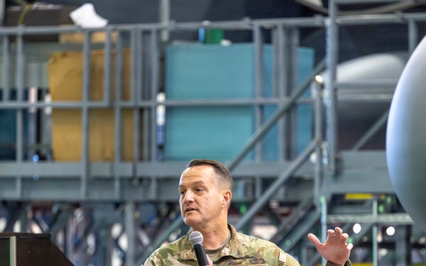 Command chief addresses 153rd Airlift Wing Airmen