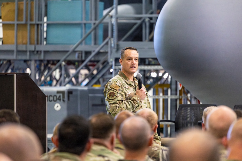 Command chief addresses 153rd Airlift Wing Airmen