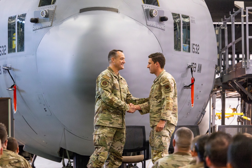 McDuffee receives command chief coin